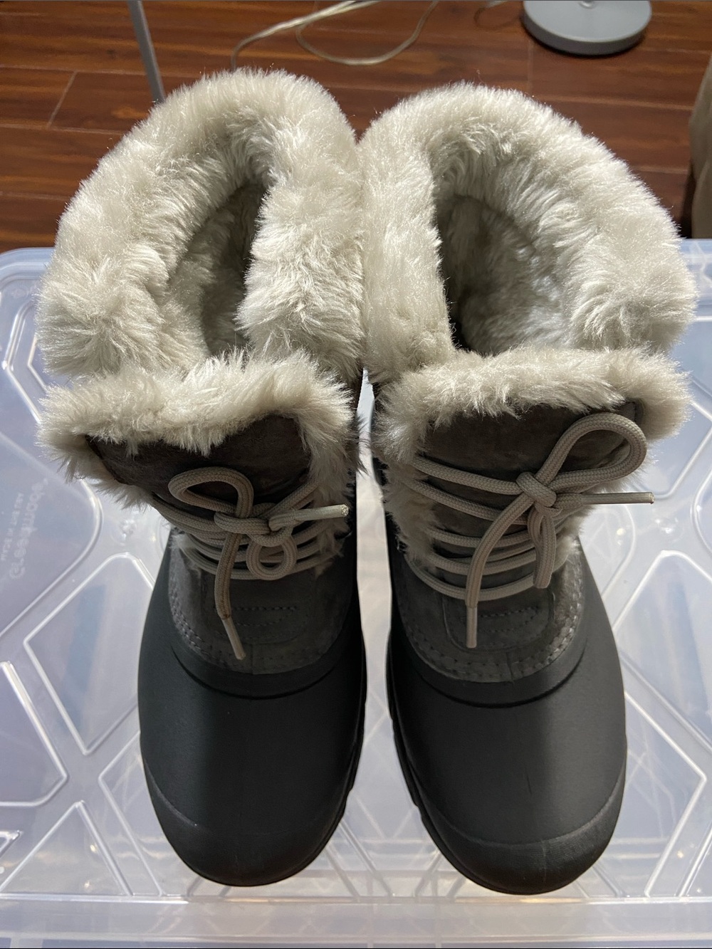 SOREL Snow Angel Lace Waterproof Winter Boots Women’s Size 7 Charcoal Gray